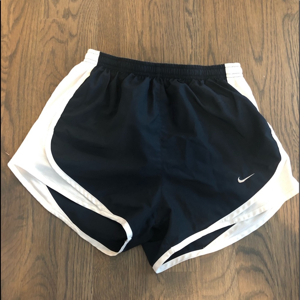 Women’s NIKE running shorts